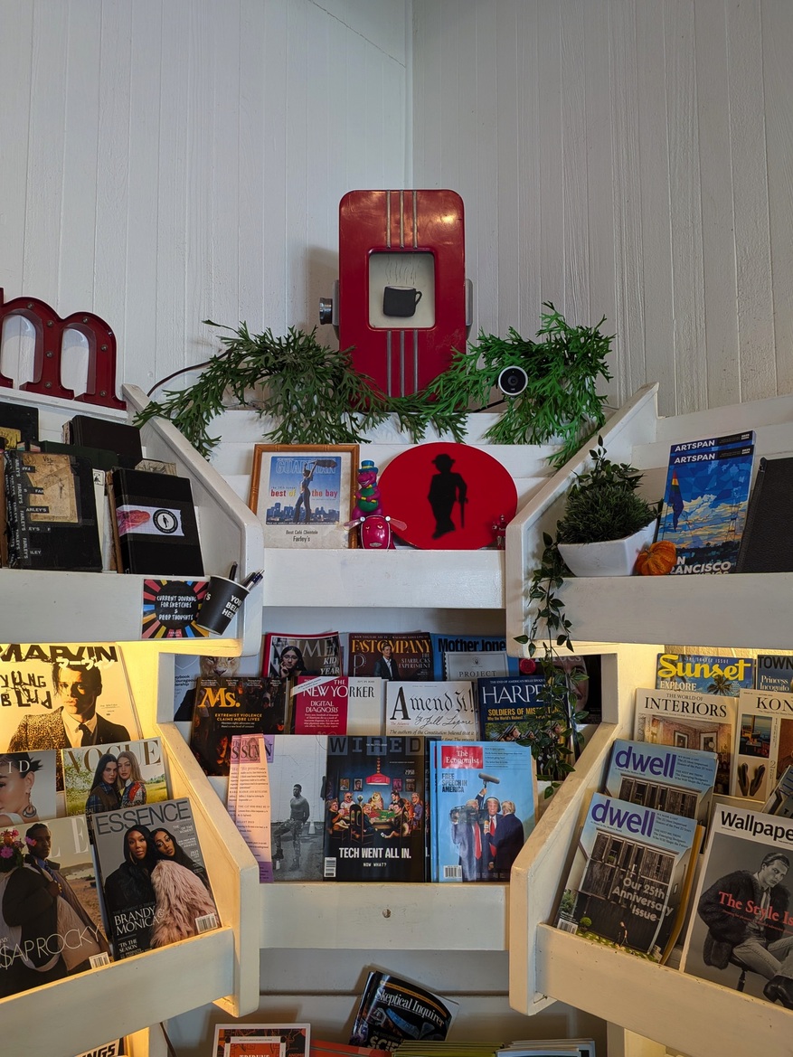 Google Pixel 10 Pro Fold Review: Familiar Feel, Smarter Execution