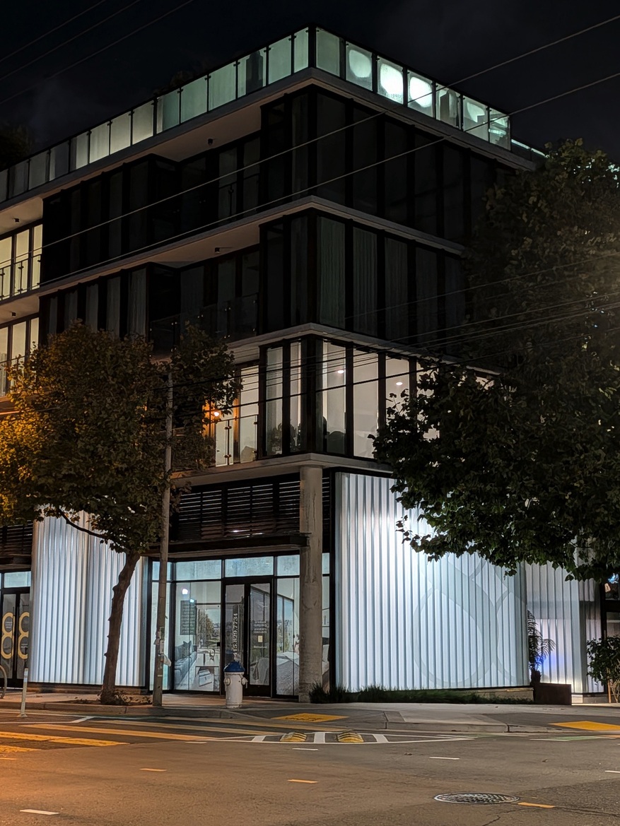 Google Pixel 10 Pro Fold Review: Familiar Feel, Smarter Execution