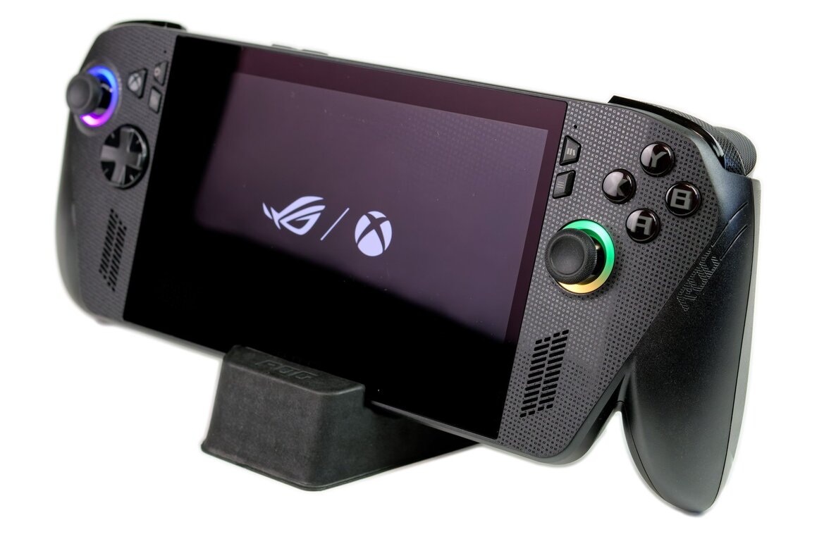 ASUS ROG Xbox Ally X Review: Excellent But Evolutionary Handheld PC Gaming