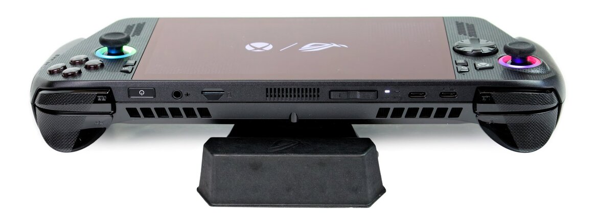 ASUS ROG Xbox Ally X Review: Excellent But Evolutionary Handheld PC Gaming