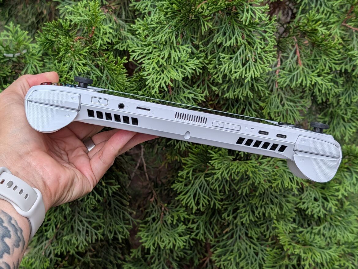 ASUS ROG Xbox Ally X Review: Excellent But Evolutionary Handheld PC Gaming