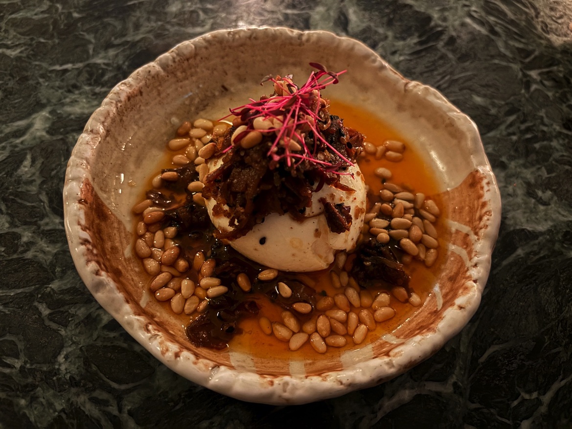 iPhone Air Review: Apple’s Slimmest iPhone Is A Design Triumph With Tradeoffs