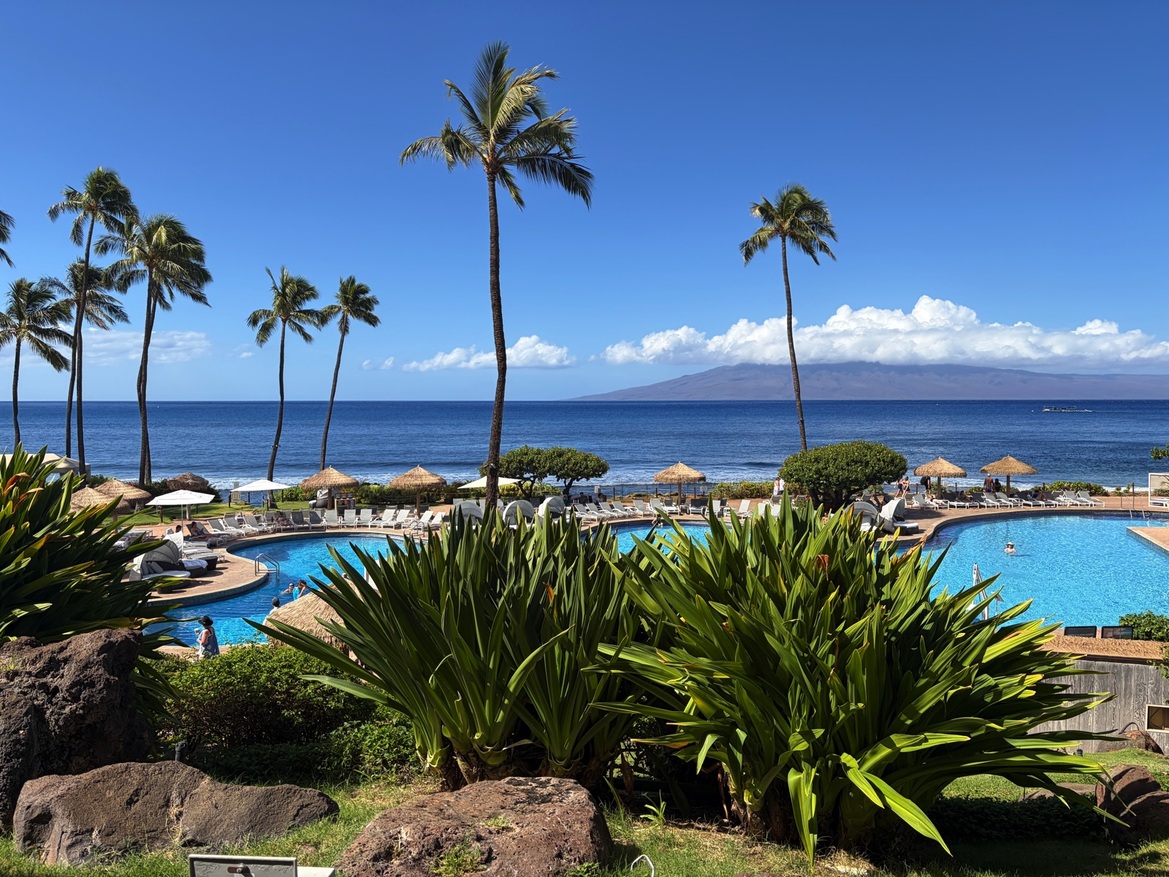 iPhone Air Review: Apple’s Slimmest iPhone Is A Design Triumph With Tradeoffs