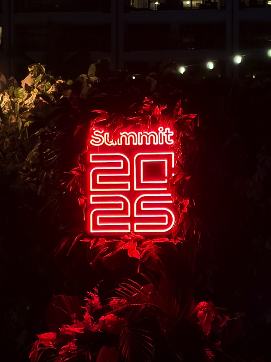 iPhone Air Review: Apple’s Slimmest iPhone Is A Design Triumph With Tradeoffs