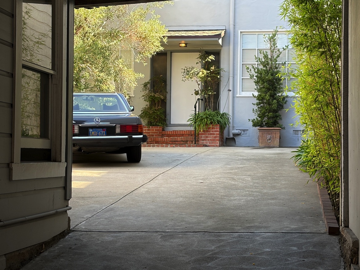 iPhone Air Review: Apple’s Slimmest iPhone Is A Design Triumph With Tradeoffs