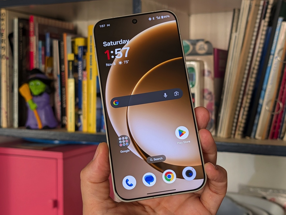 OnePlus 15 Review: Has The Flagship Killer Finally Settled?