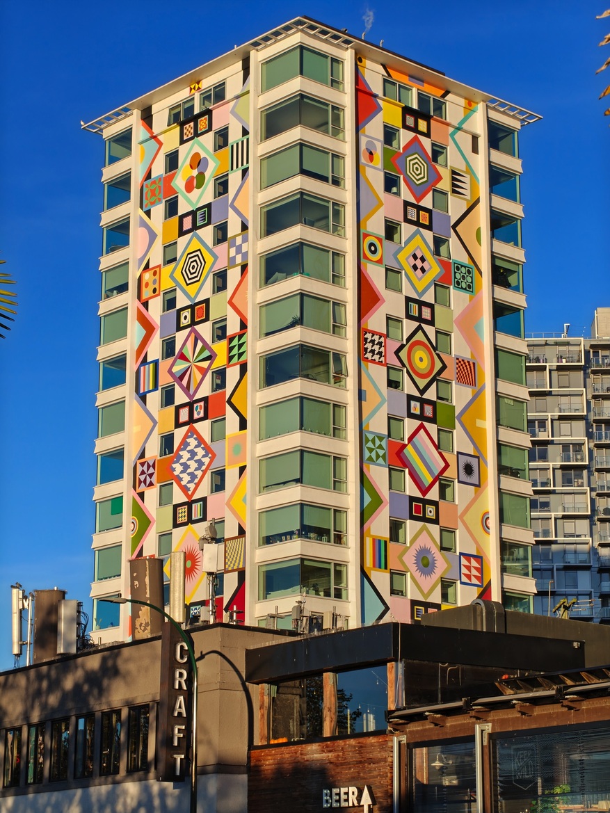 OnePlus 15 Review: Has The Flagship Killer Finally Settled?