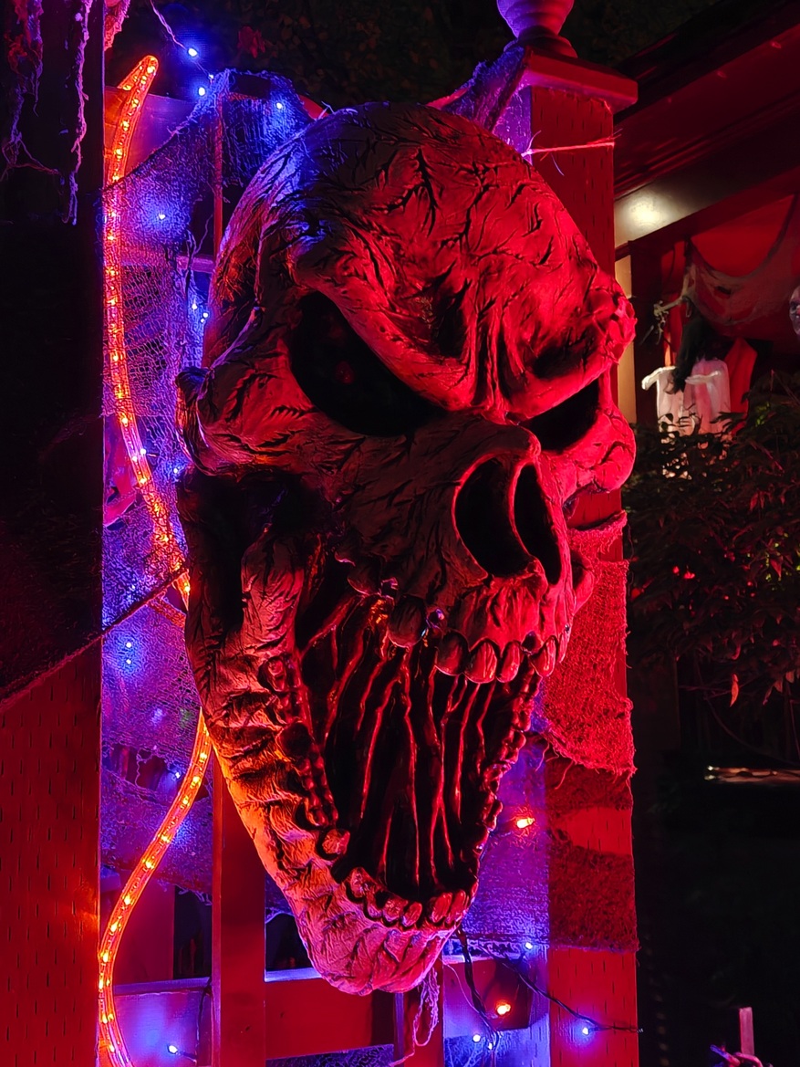 OnePlus 15 Review: Has The Flagship Killer Finally Settled?