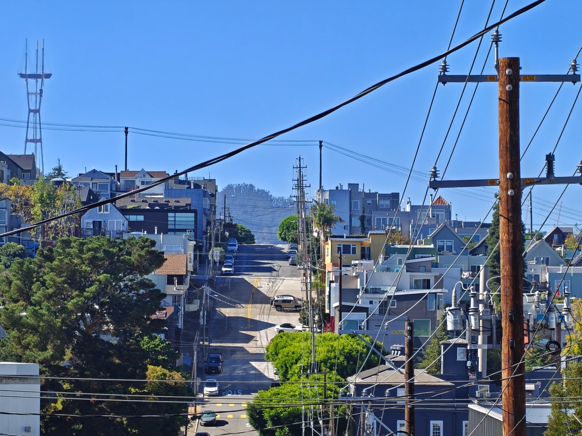 OnePlus 15 Review: Has The Flagship Killer Finally Settled?