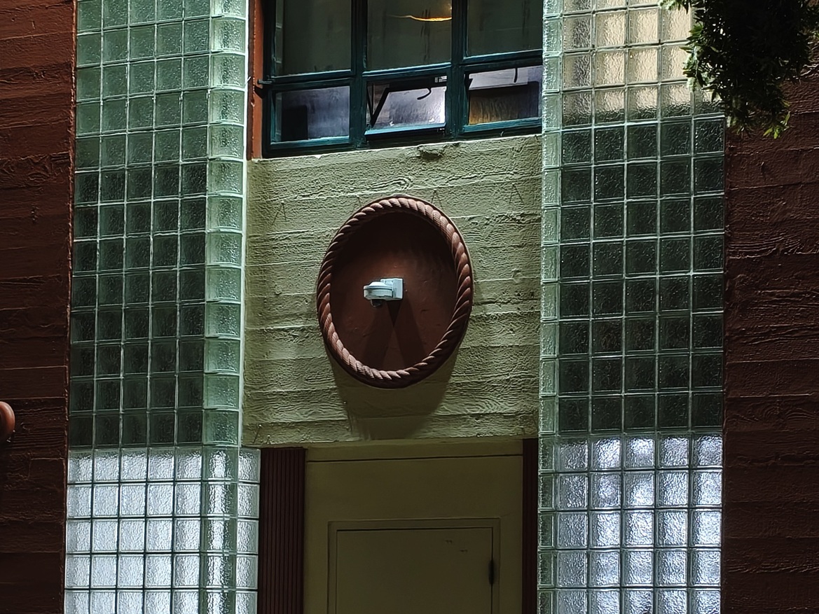 OnePlus 15 Review: Has The Flagship Killer Finally Settled?