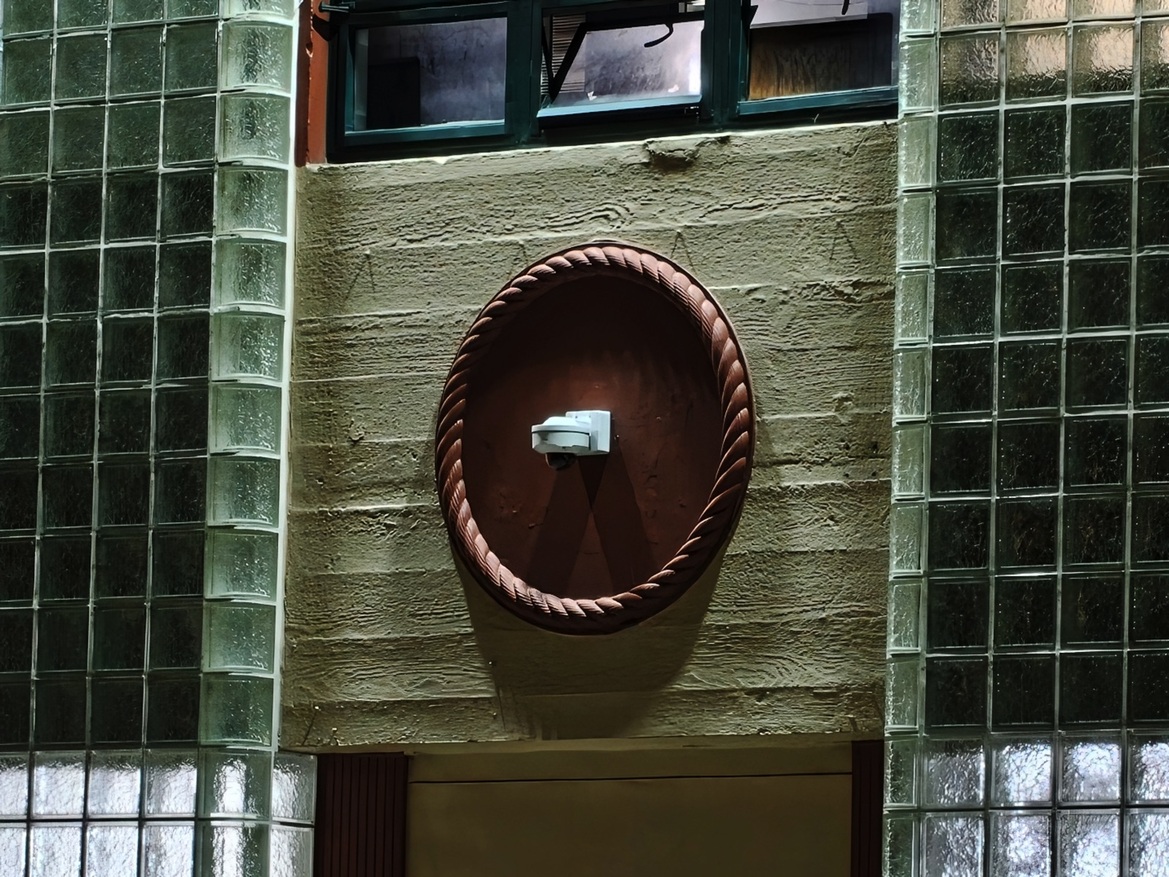 OnePlus 15 Review: Has The Flagship Killer Finally Settled?