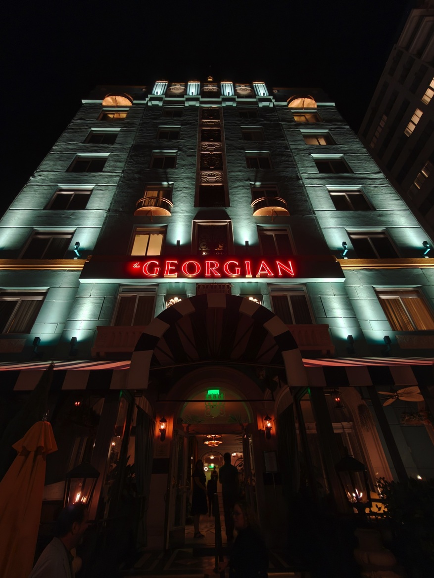 OnePlus 15 Review: Has The Flagship Killer Finally Settled?