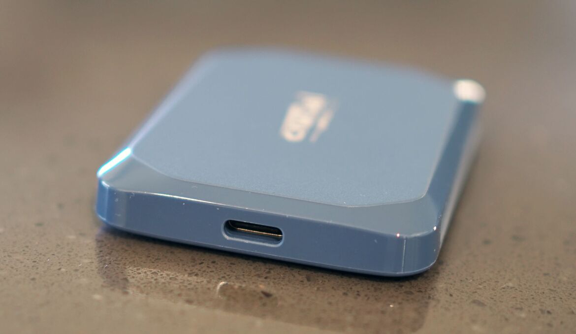 Crucial X10 SSD Review: Fast, Rugged, Pocket-Sized Storage