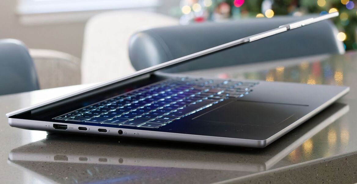 Intel Core Ultra X9 388H Review: Panther Lake Tests Strong