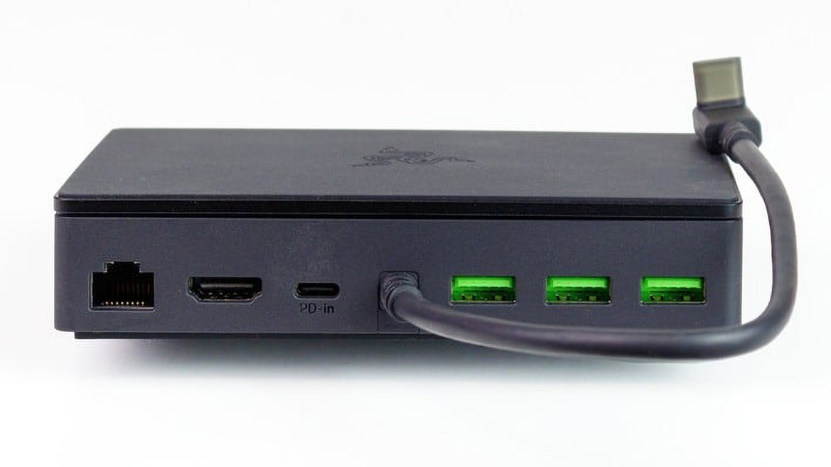 Razer Handheld Dock Chroma Review: Universal Gaming Dock With Classy RGB