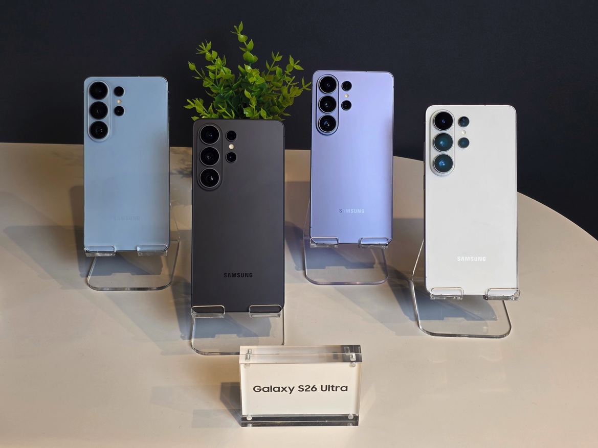 Samsung Galaxy S26 Series Hands-On With Buds 4 Live At Unpacked 2026