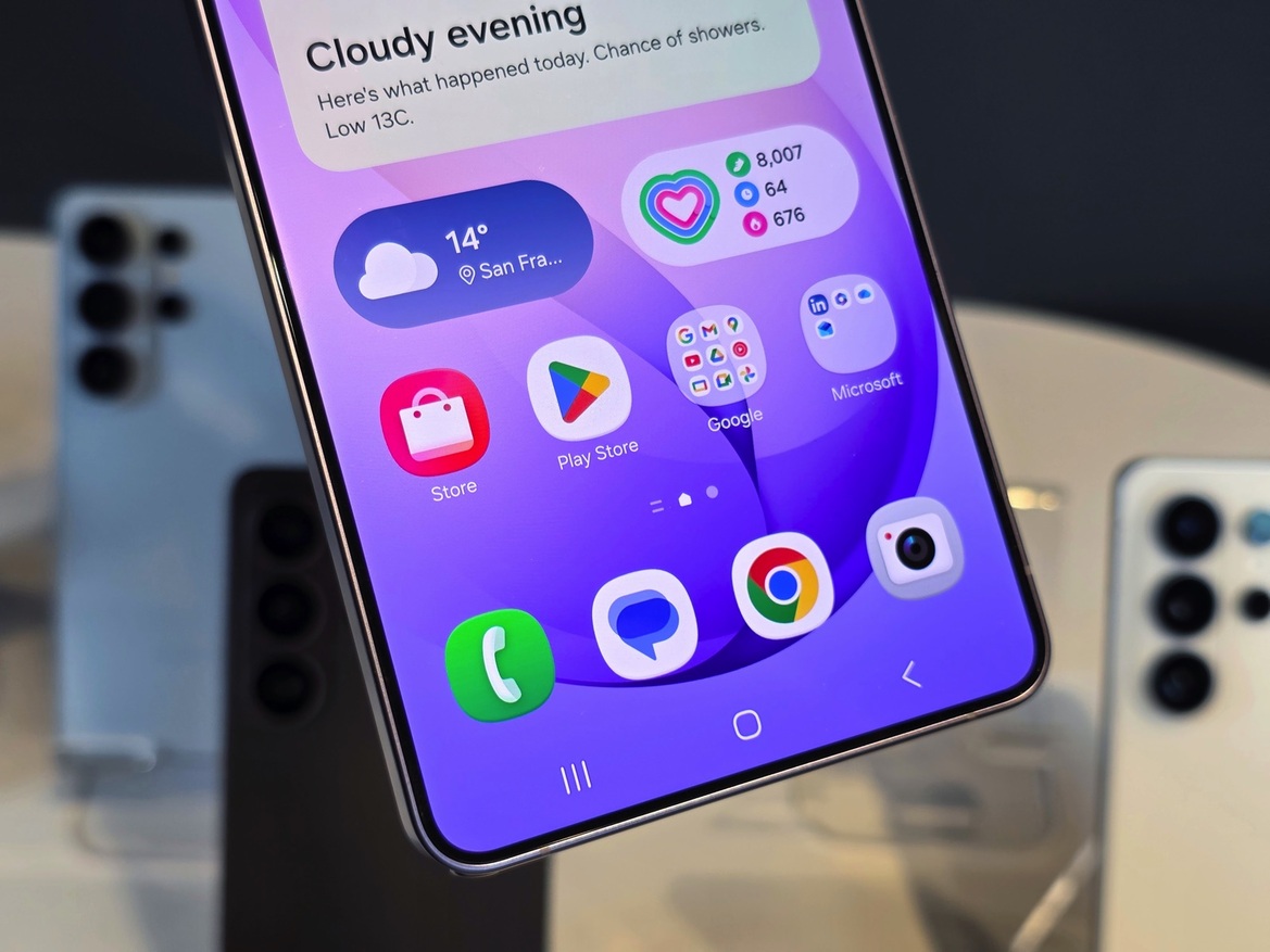 Samsung Galaxy S26 Series Hands-On With Buds 4 Live At Unpacked 2026