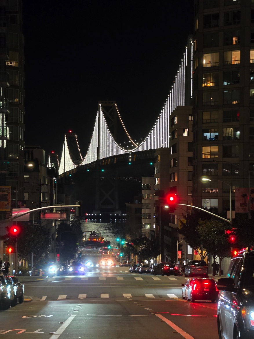 Samsung Galaxy S26 Ultra Review: Powerful, Familiar Flagship