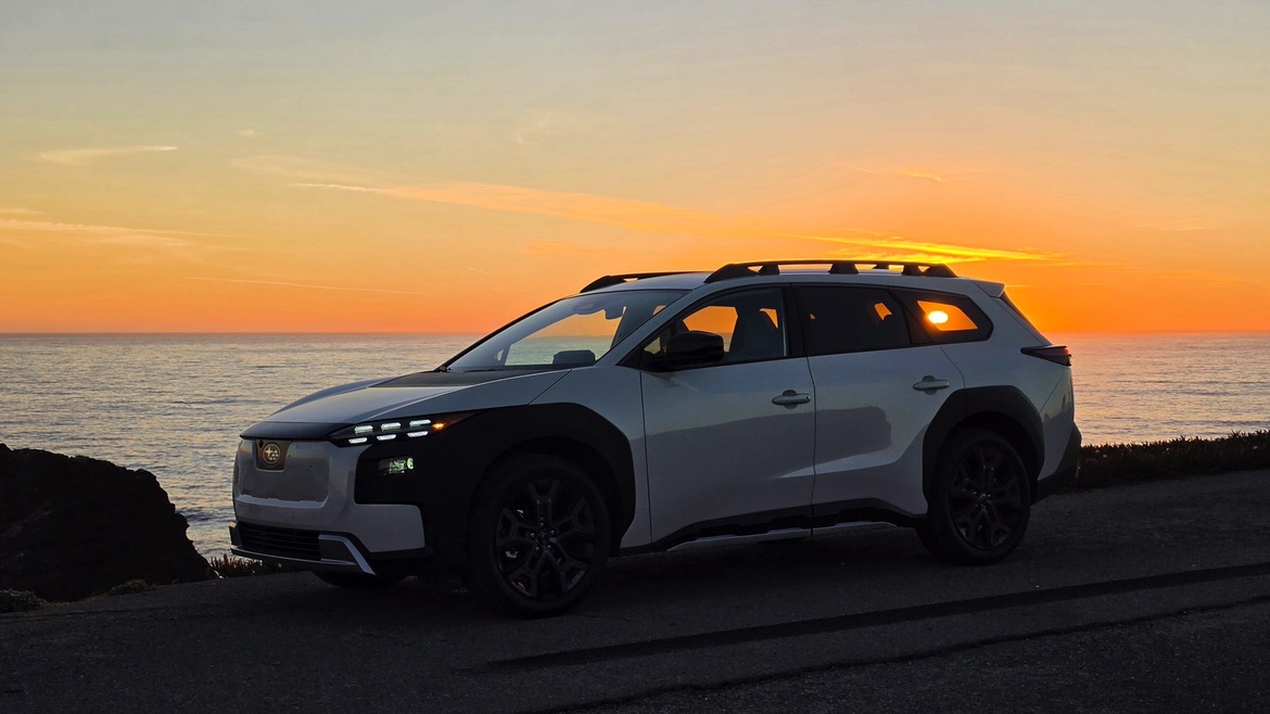 Samsung Galaxy S26 Ultra Review: Powerful, Familiar Flagship