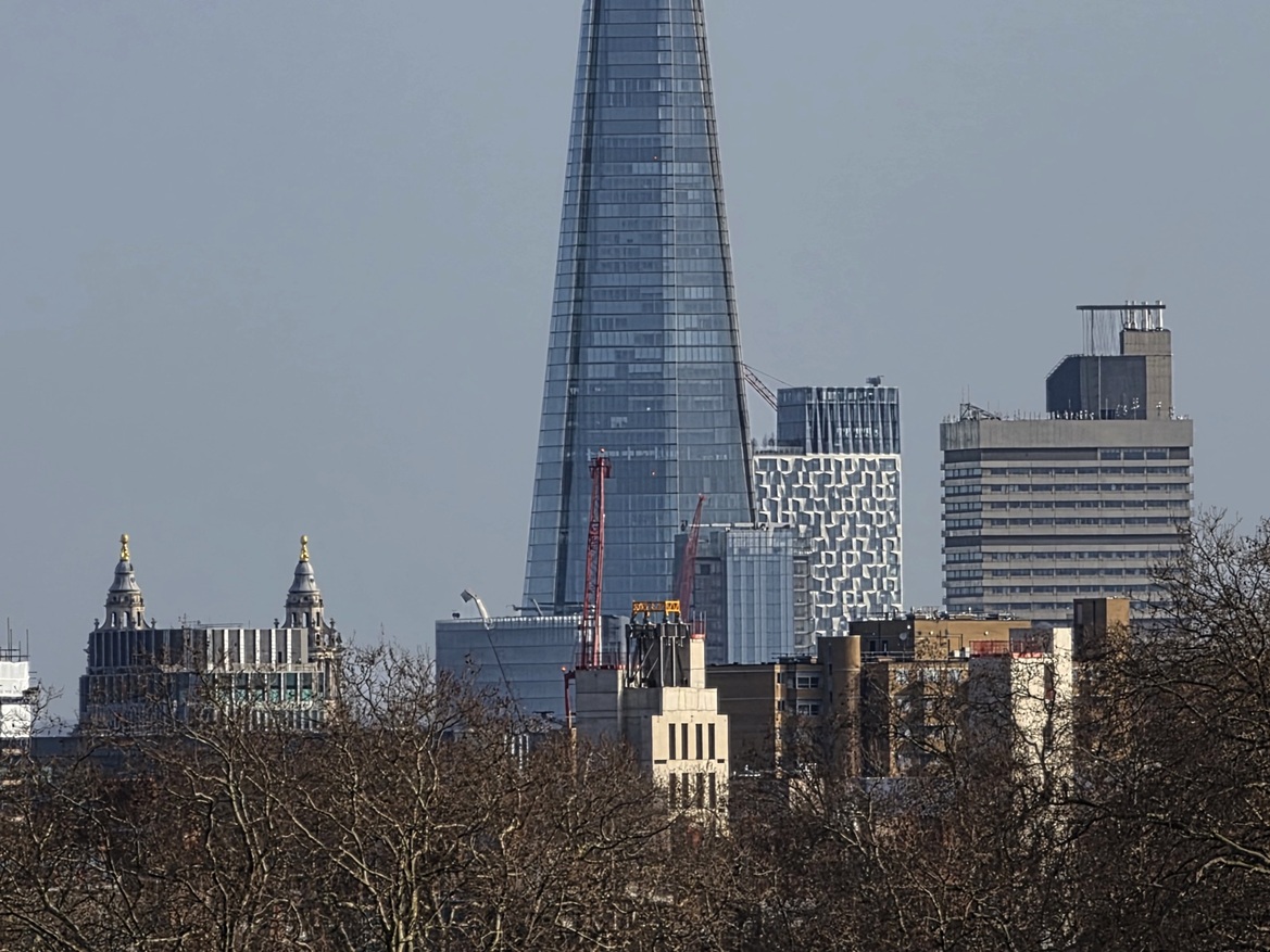 Samsung Galaxy S26 Ultra Review: Powerful, Familiar Flagship