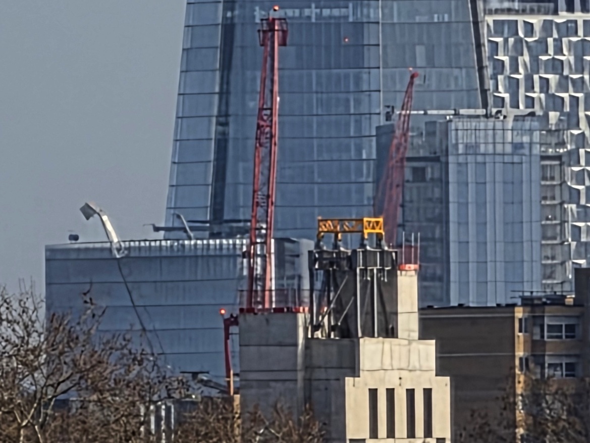 Samsung Galaxy S26 Ultra Review: Powerful, Familiar Flagship