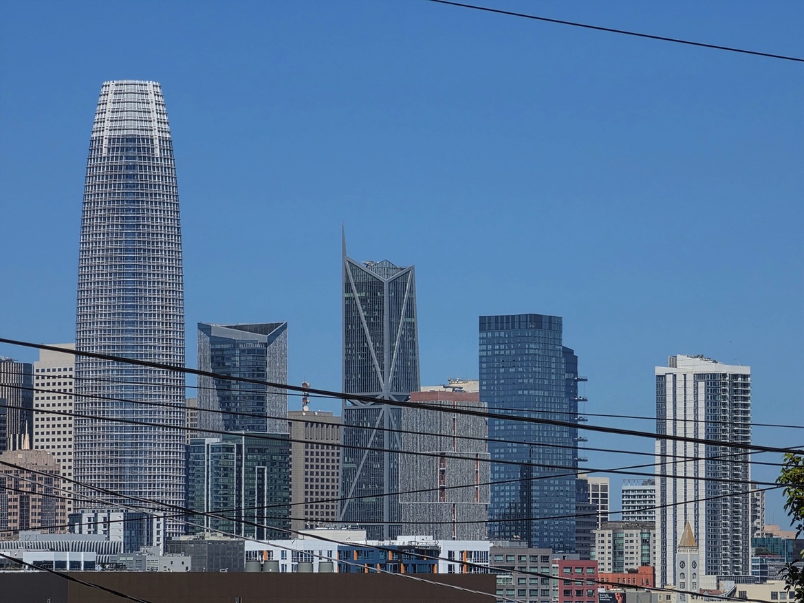 Samsung Galaxy S26 Ultra Review: Powerful, Familiar Flagship