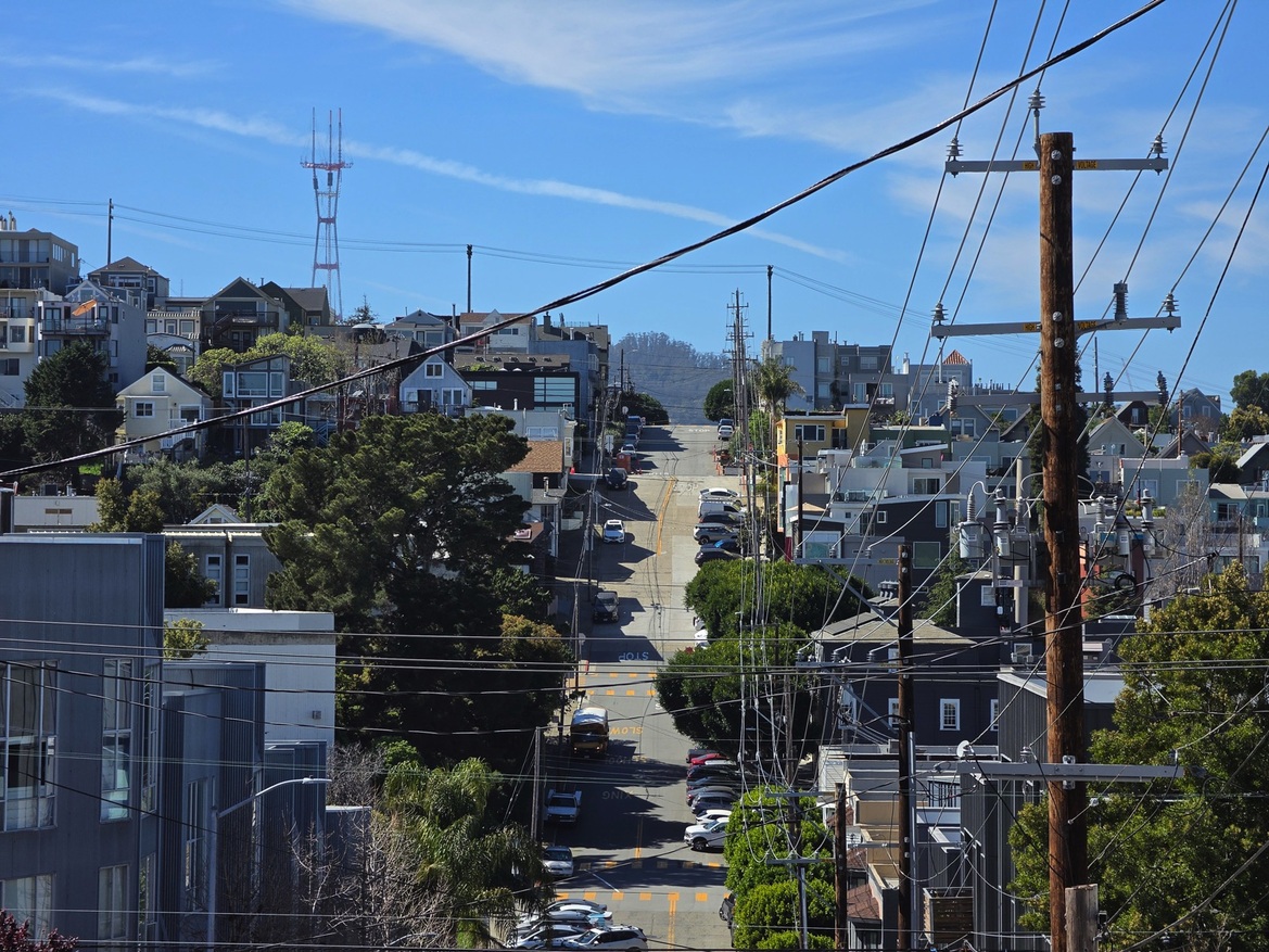 Samsung Galaxy S26 Ultra Review: Powerful, Familiar Flagship