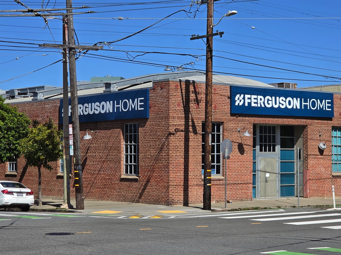 Samsung Galaxy S26 Ultra Review: Powerful, Familiar Flagship