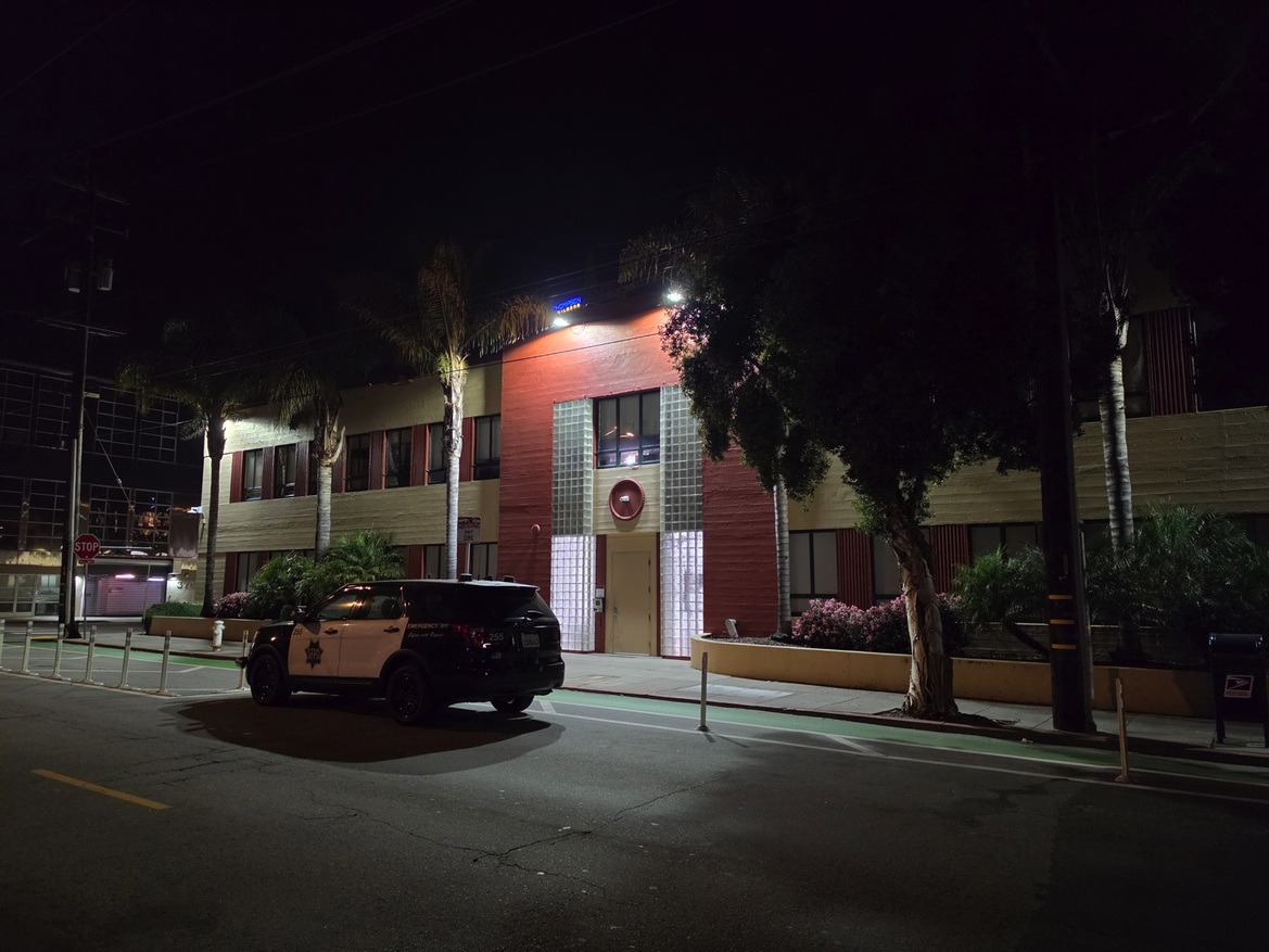 Samsung Galaxy S26 Ultra Review: Powerful, Familiar Flagship