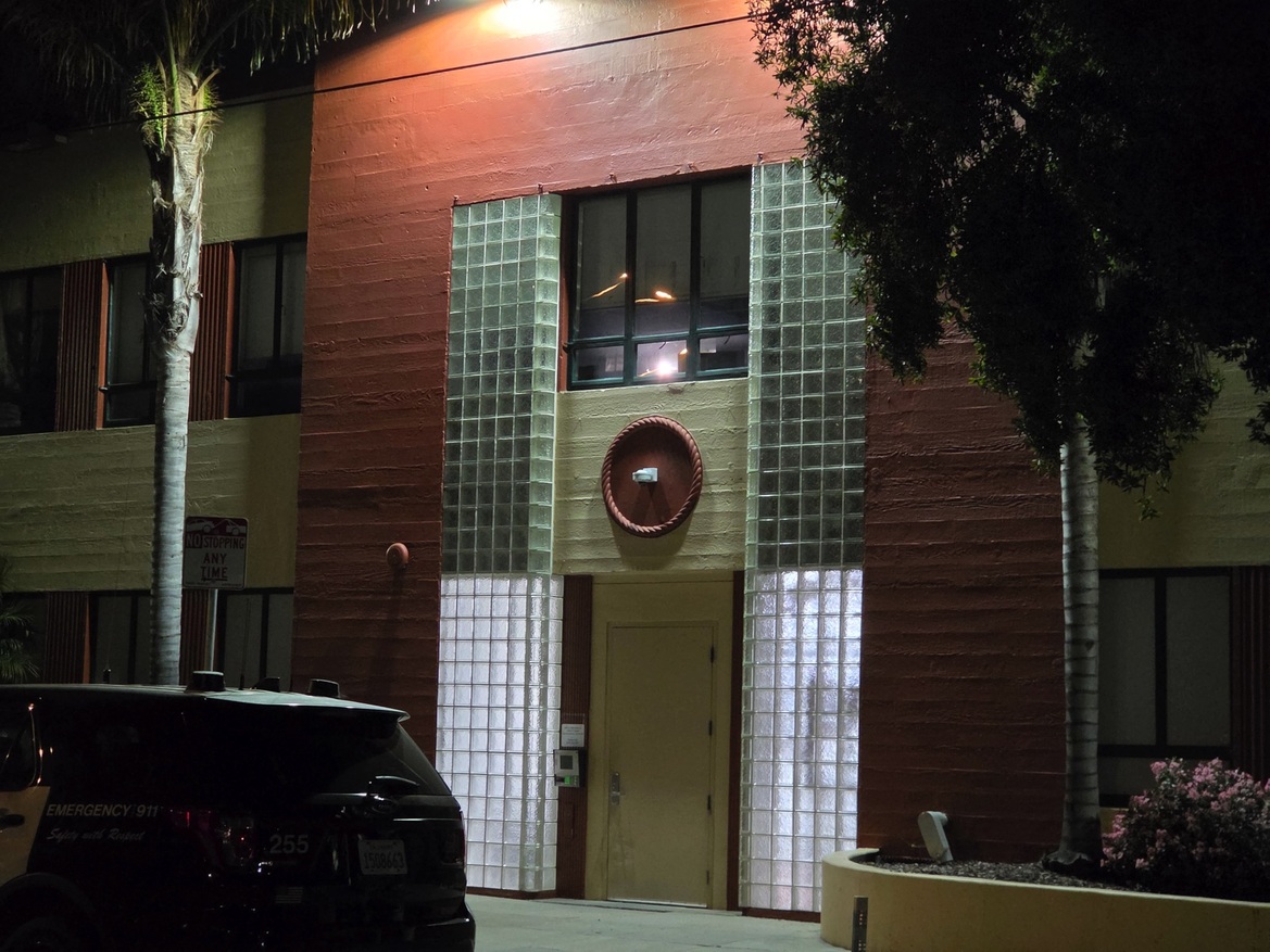 Samsung Galaxy S26 Ultra Review: Powerful, Familiar Flagship