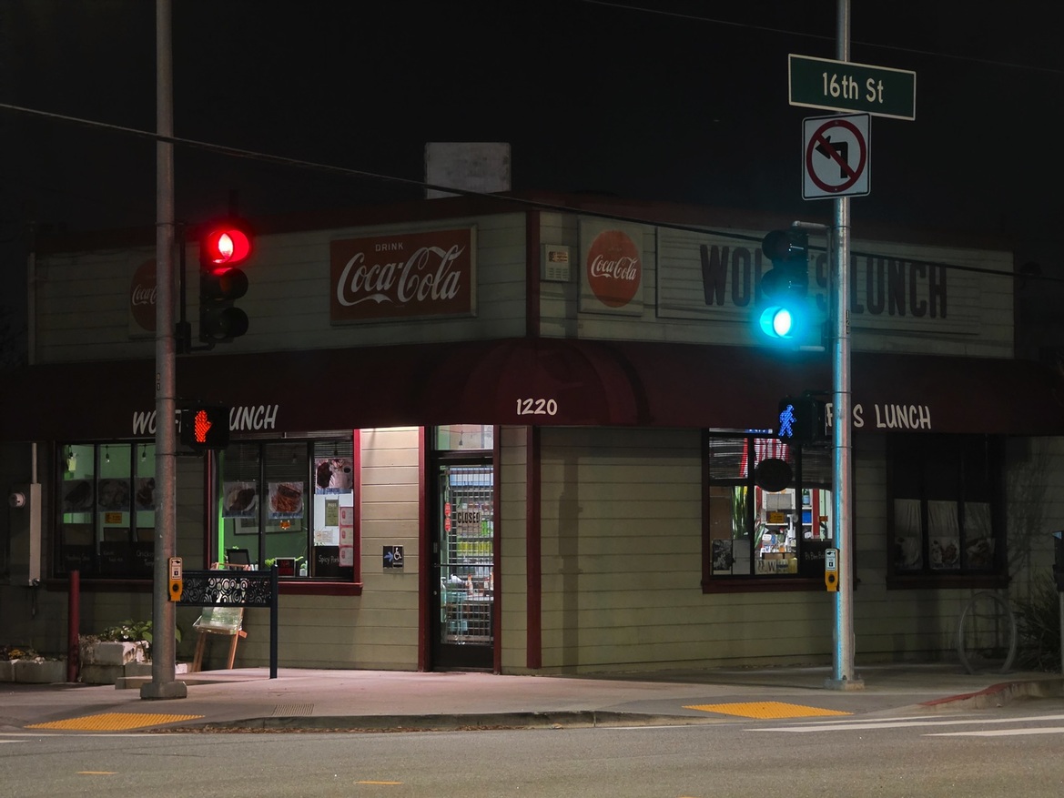 Samsung Galaxy S26 Ultra Review: Powerful, Familiar Flagship