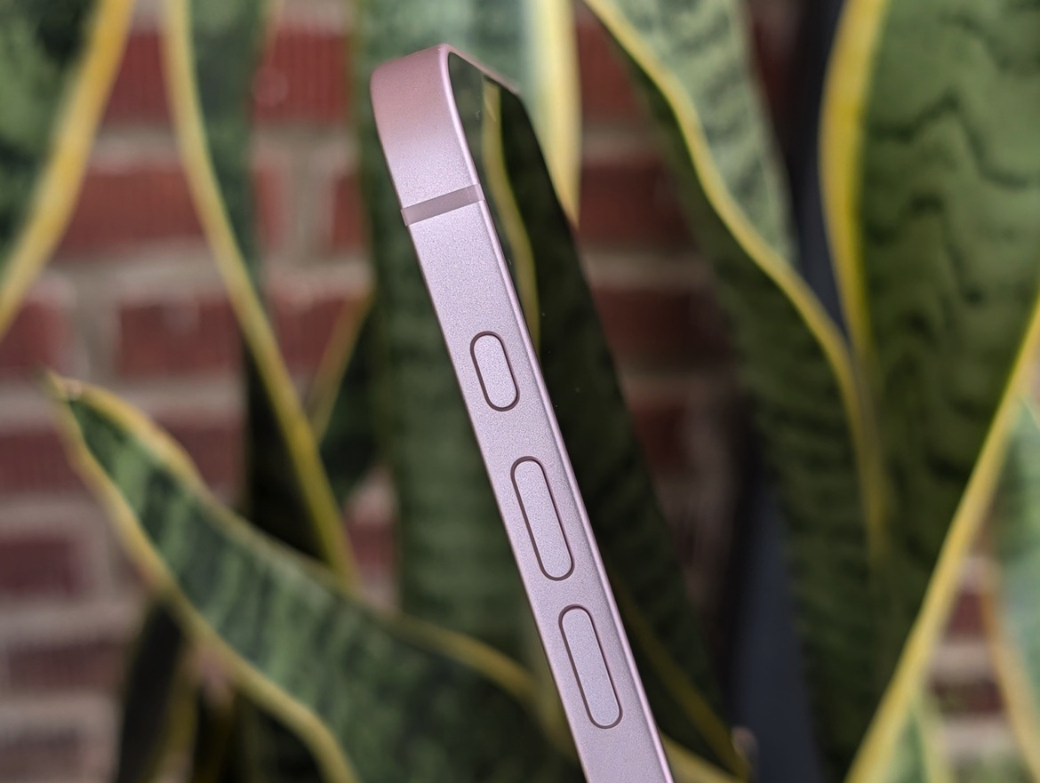 iPhone 17e Review: Apple Just Perfected Its Entry-Level Phone