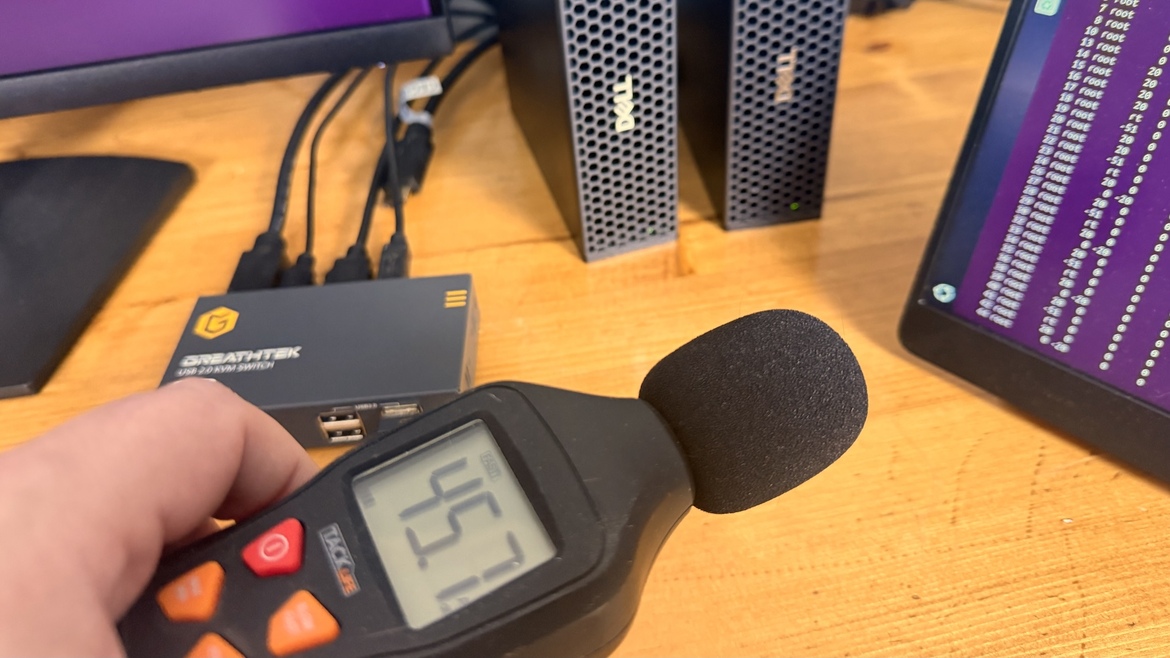 Dell Pro Max GB10 Review: NVIDIA’s Mini AI Supercomputer Tested