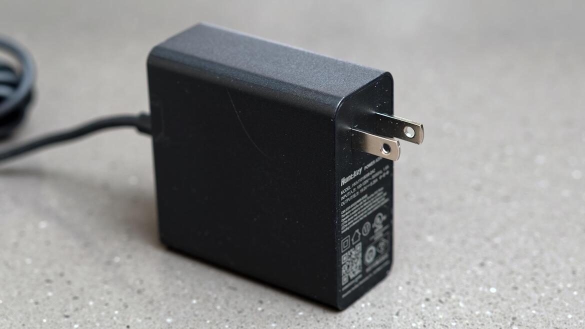 A Tiny NAS With Big Storage: Beelink Me Pro & 22TB WD Red Review