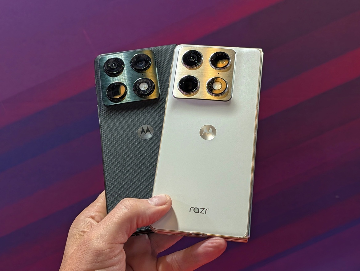 Motorola's 2026 Razr Fold Hands-On: Watch Out, Galaxy
