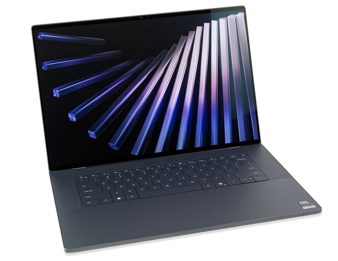 Dell XPS 16 (2026) Review: Thin, Elegant And Surprisingly Fast