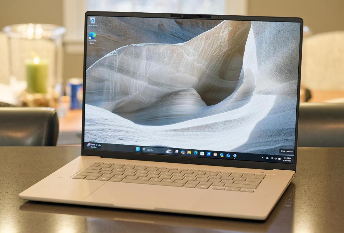 ASUS Zenbook A16 Review: Snapdragon X2 Elite Ultralight Game Changer