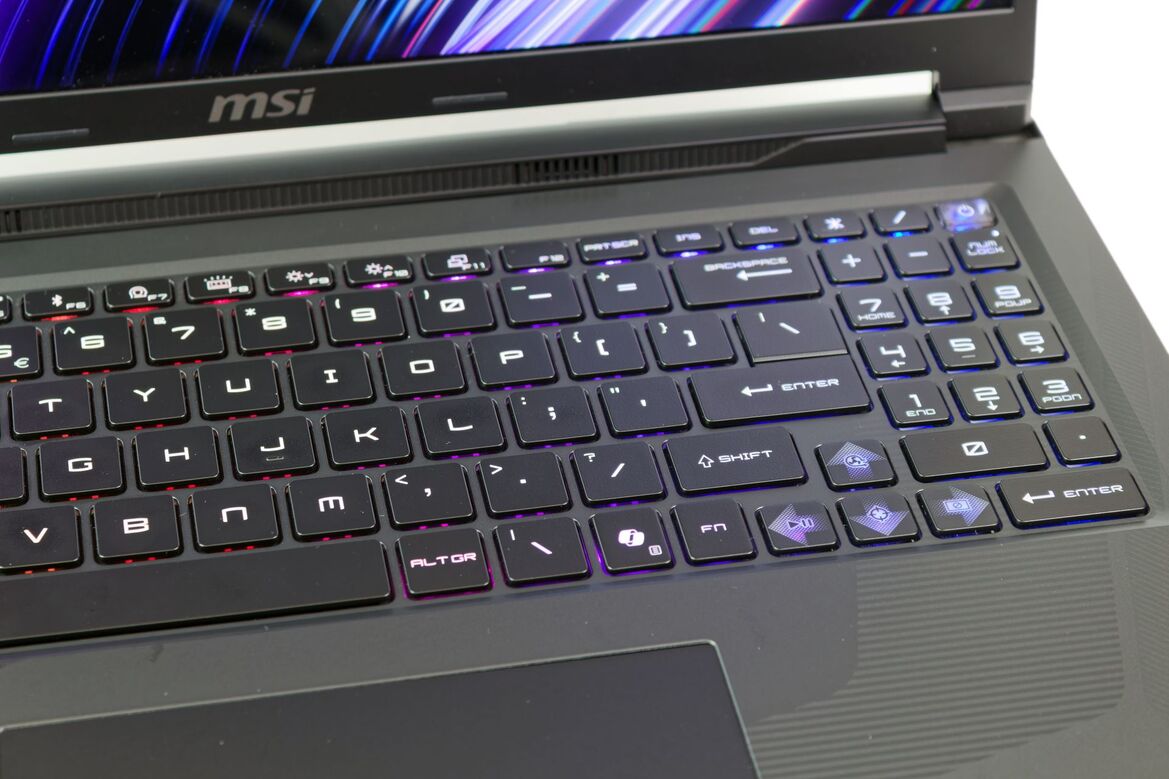 MSI Raider 16 Max HX Review: 300W Of Power In A Beastly Laptop