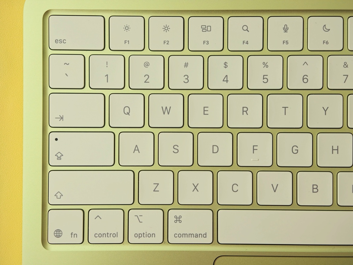 Apple MacBook Neo Long-Term Review: 27 Days On The Road