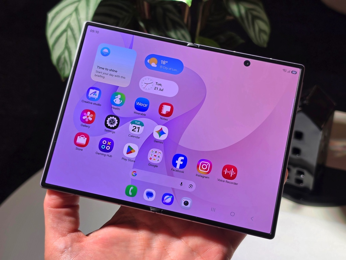 Samsung Galaxy Z8 Series Hands-On Live From Unpacked 2026
