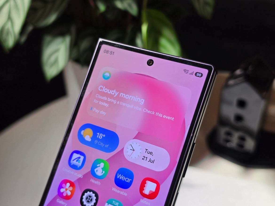 Samsung Galaxy Z Fold8 And Fold8 Ultra Review: A Wide Winning Formula