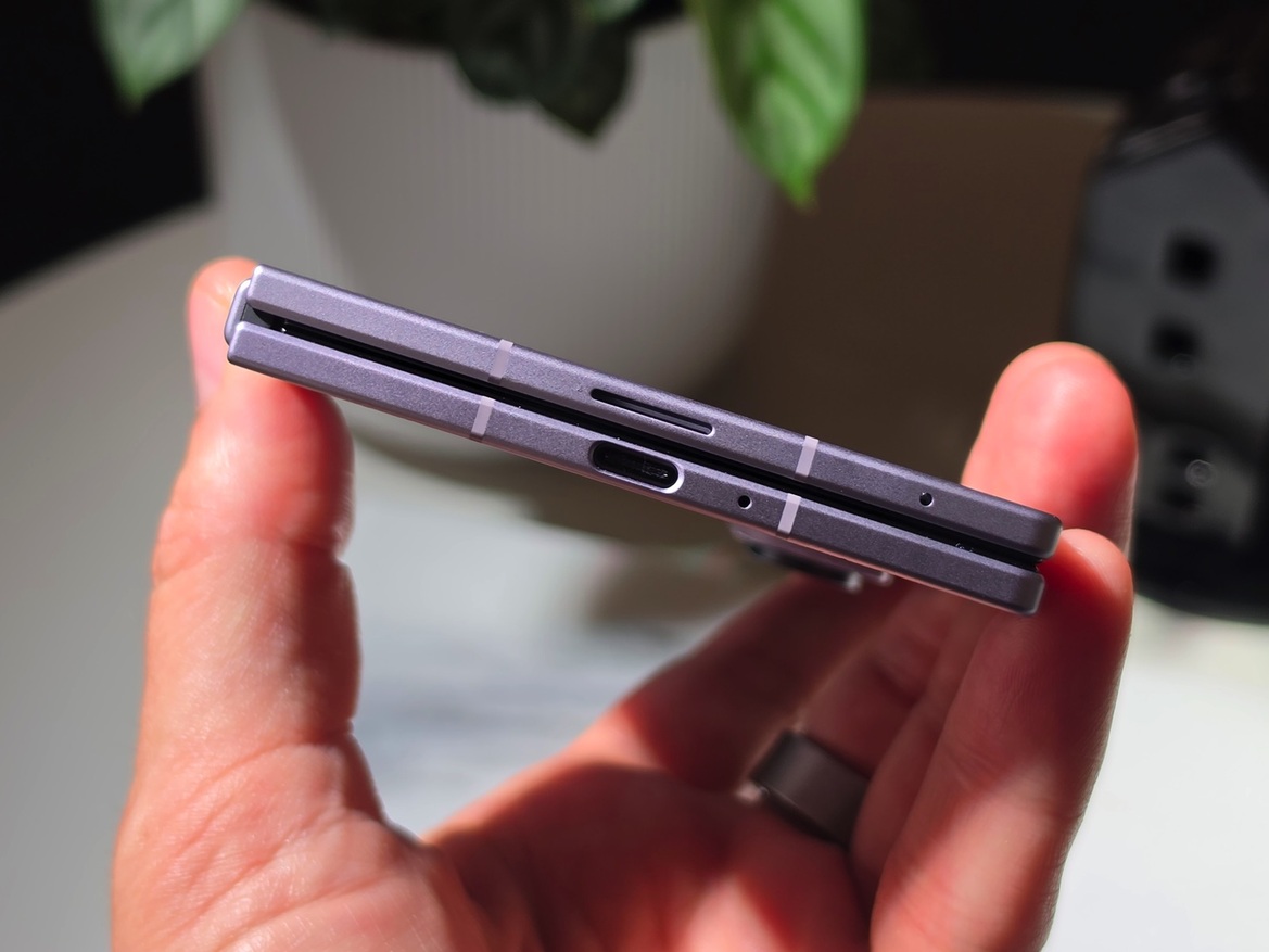 Samsung Galaxy Z Fold8 And Fold8 Ultra Review: A Wide Winning Formula