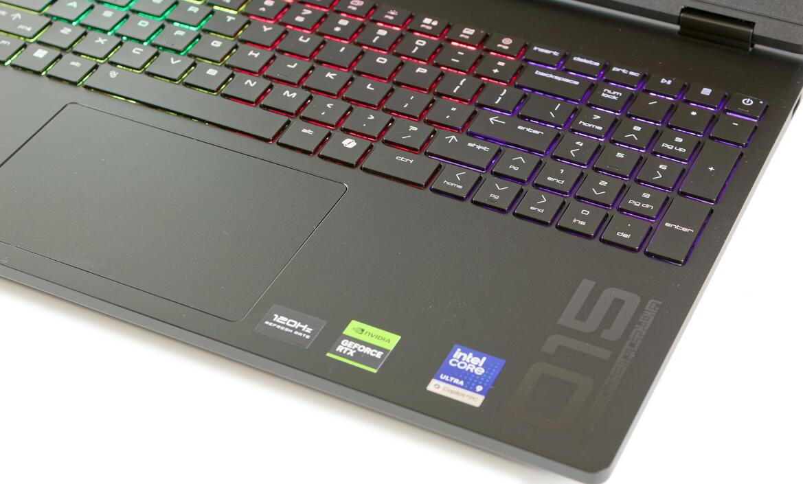 HP HyperX Omen 15 Review: RTX 5070 Gaming Meets Gorgeous OLED