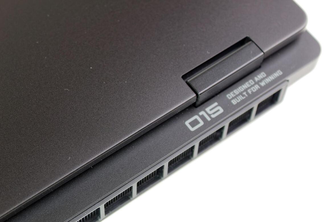 HP HyperX Omen 15 Review: RTX 5070 Gaming Meets Gorgeous OLED