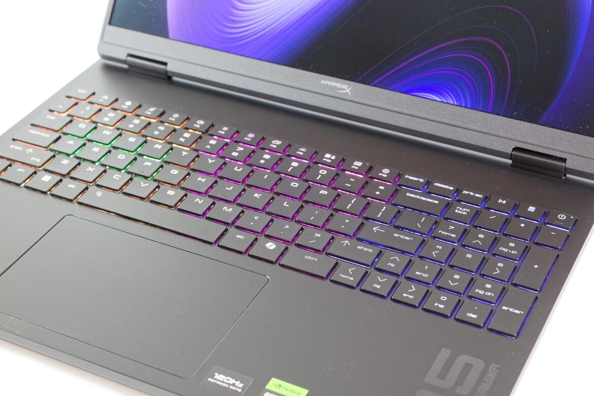 HP HyperX Omen 15 Review: RTX 5070 Gaming Meets Gorgeous OLED