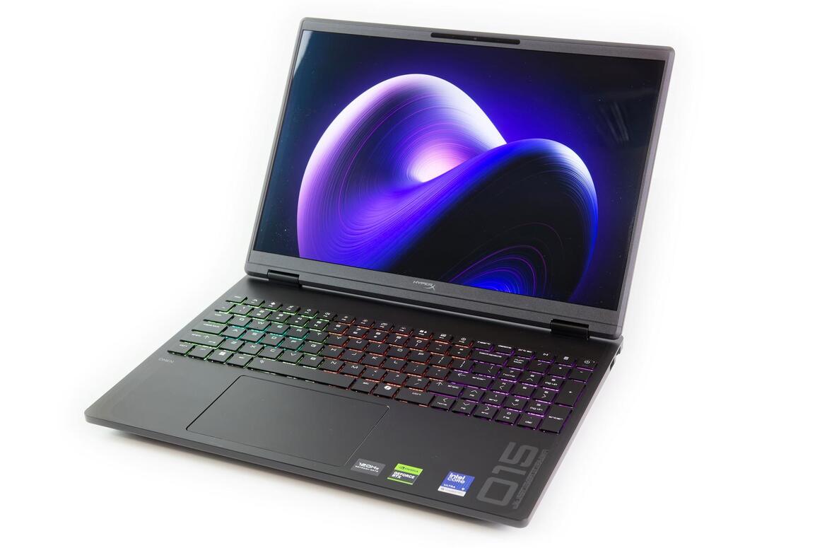 HP HyperX Omen 15 Review: RTX 5070 Gaming Meets Gorgeous OLED