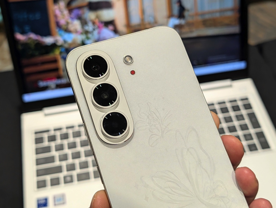 Best Of IFA 2026: NVIDIA RTX Spark Laptops, Robot Phones And Wild PCs