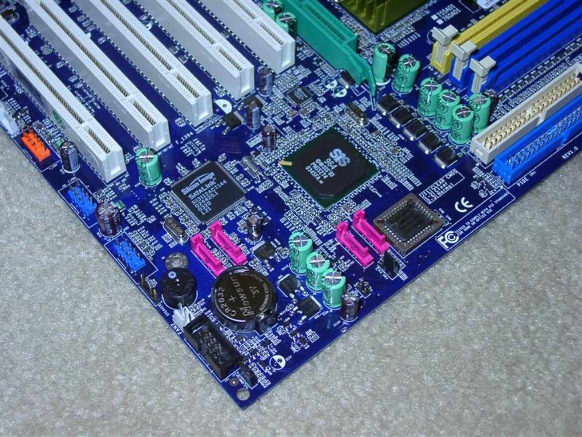 Foxconn 755A01-6EKRS Motherboard