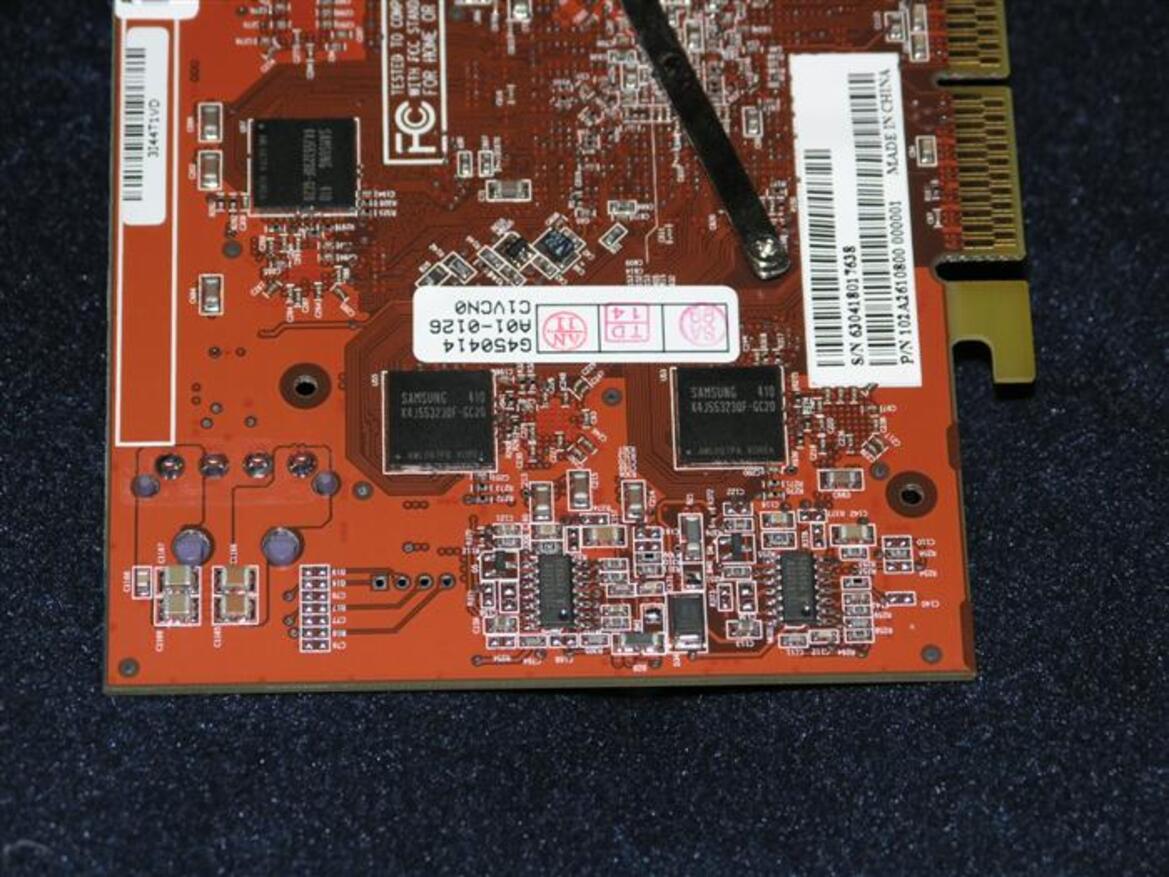 Asus AX800 Pro (Radeon X800 Pro)