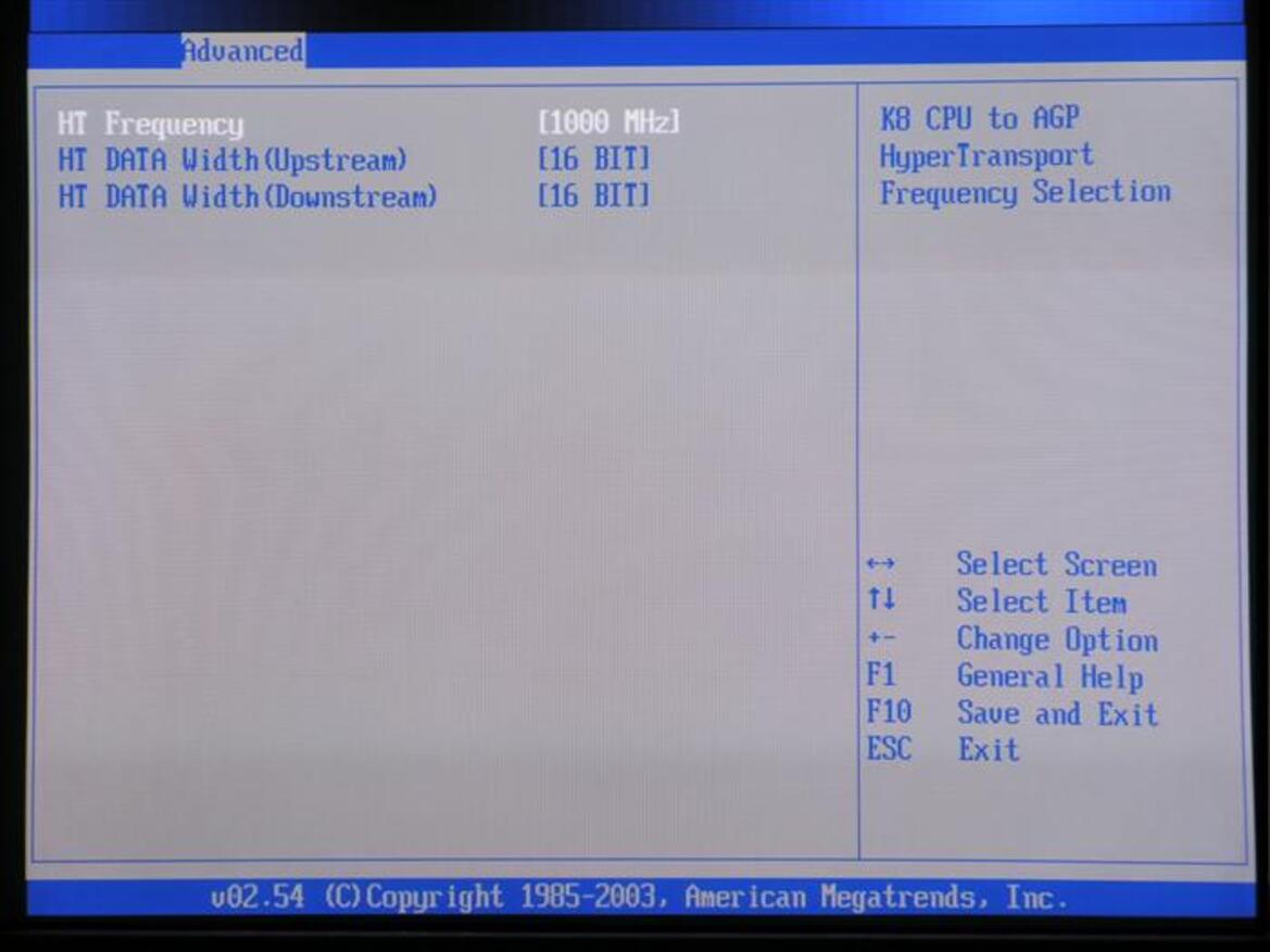 Asus A8V Deluxe "Wireless Edition" (Socket 939)